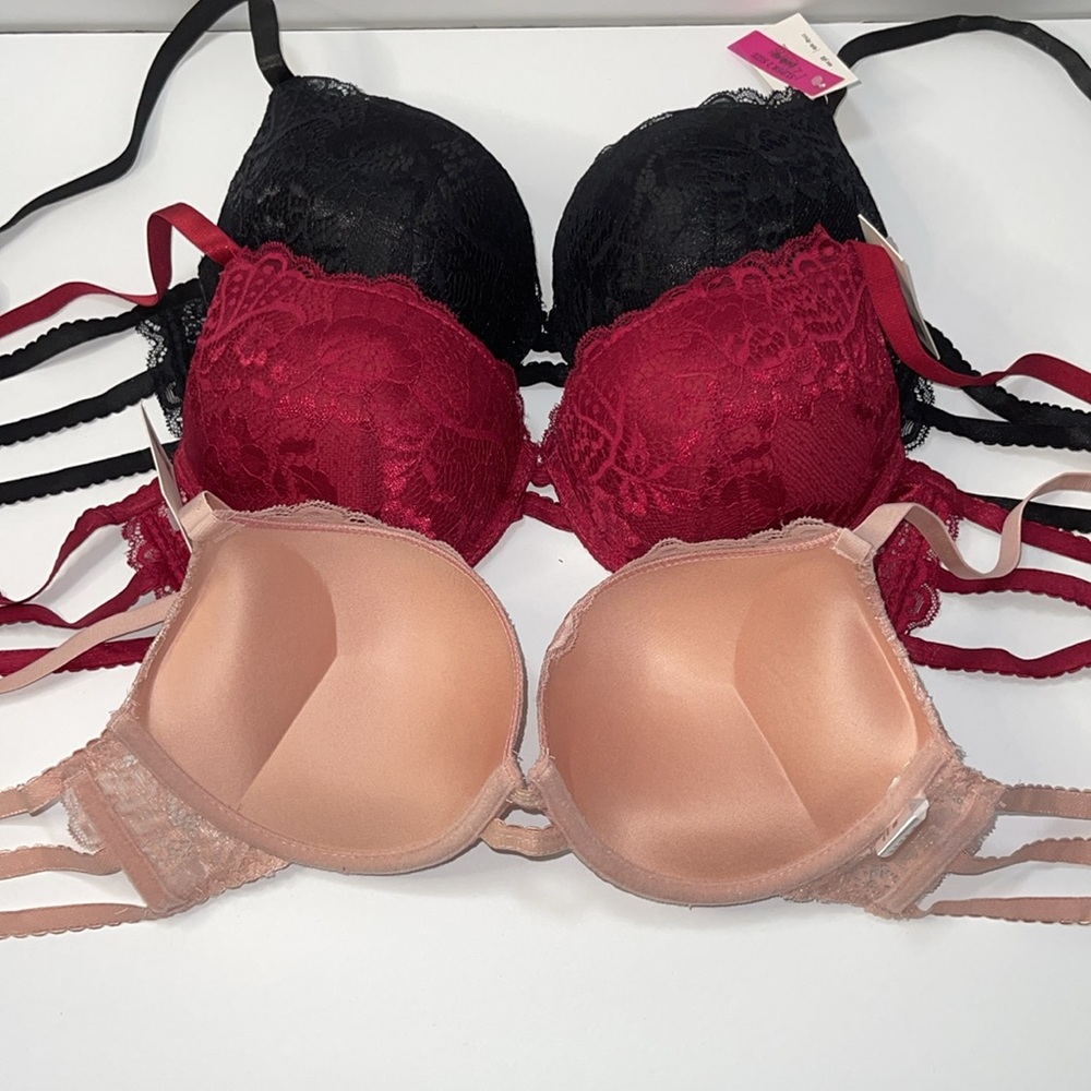 Bundle 3 Pieces 3 Hooks Super Push Up Extreme Double Padded Bra. NWT